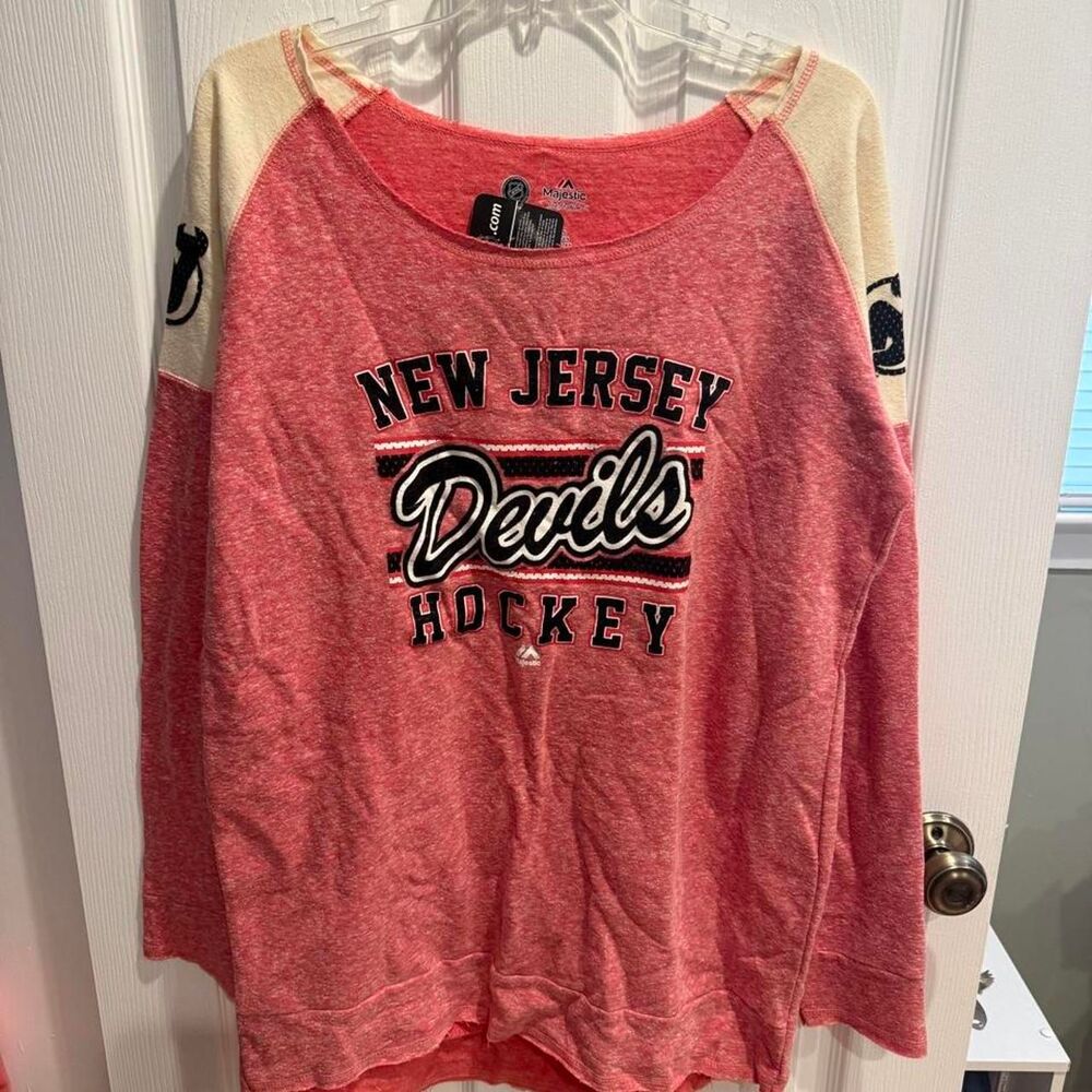 NWT NJ Devils Majestic Women's Off Shoulder Shirt